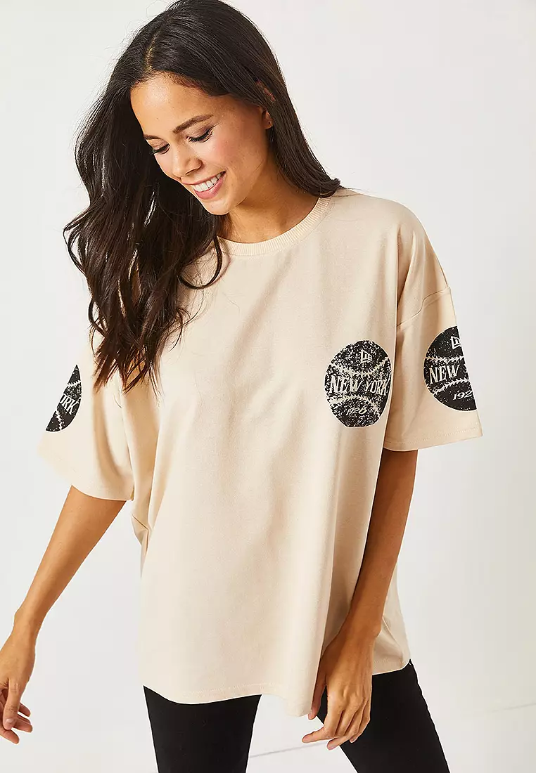 JOBBS GRAPHIC PRINTED OVERSIZED T - SHIRT