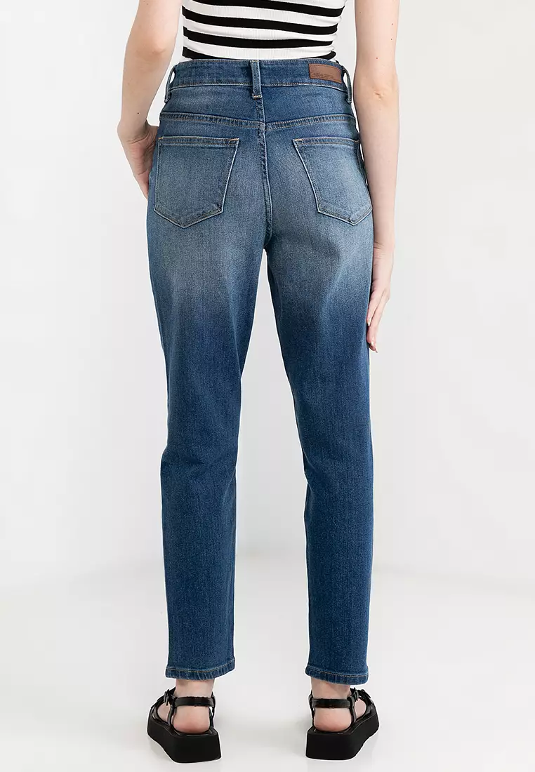 Quantic Tapered Mom Jeans