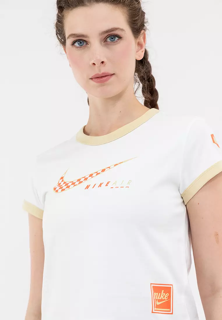 Sportswear Club Short-Sleeves T-Shirt