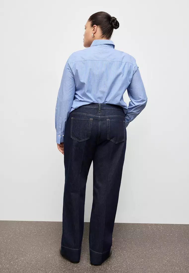 Straight-Leg Jeans With Seam Stitching