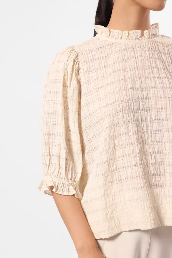 MINIMAL - Minami - Sheersucker Ruffle Blouse - Off White Colour Offwhite