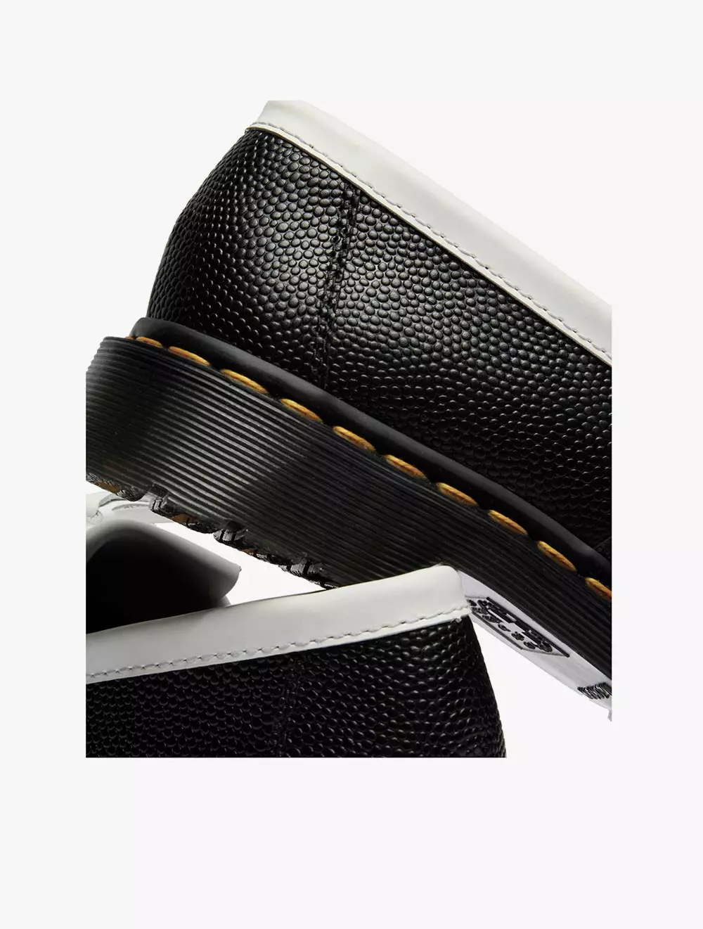 Dr. Martens Adrian BW Loafer Black+White Atlas Pebble Grain+Smooth