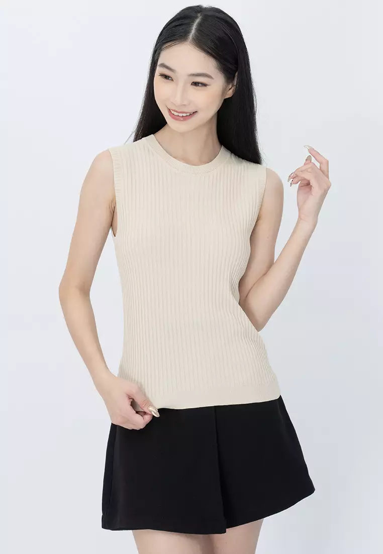 Knitted Sleeveless Basic Top