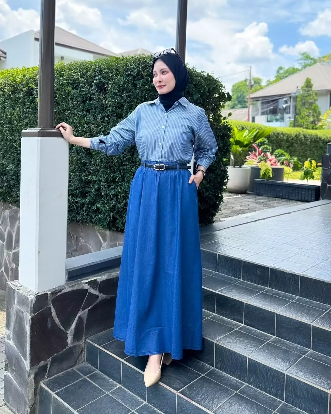 Rok Panjang Jeans Wanita - Ima Denim Flare Skirt BIRU