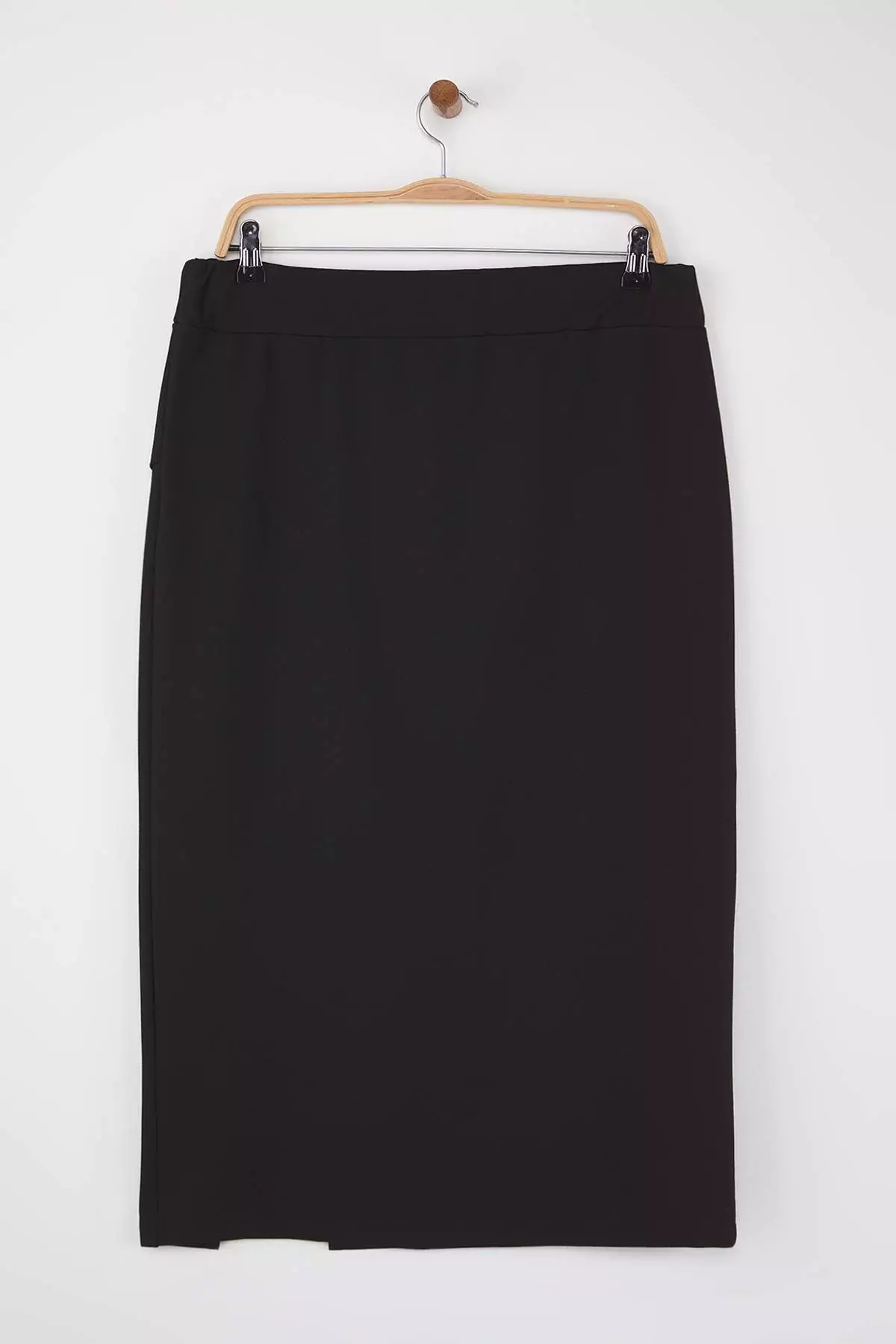 Black Slit Detailed Knitted Stretch Fabric Plus Size Midi Skirt