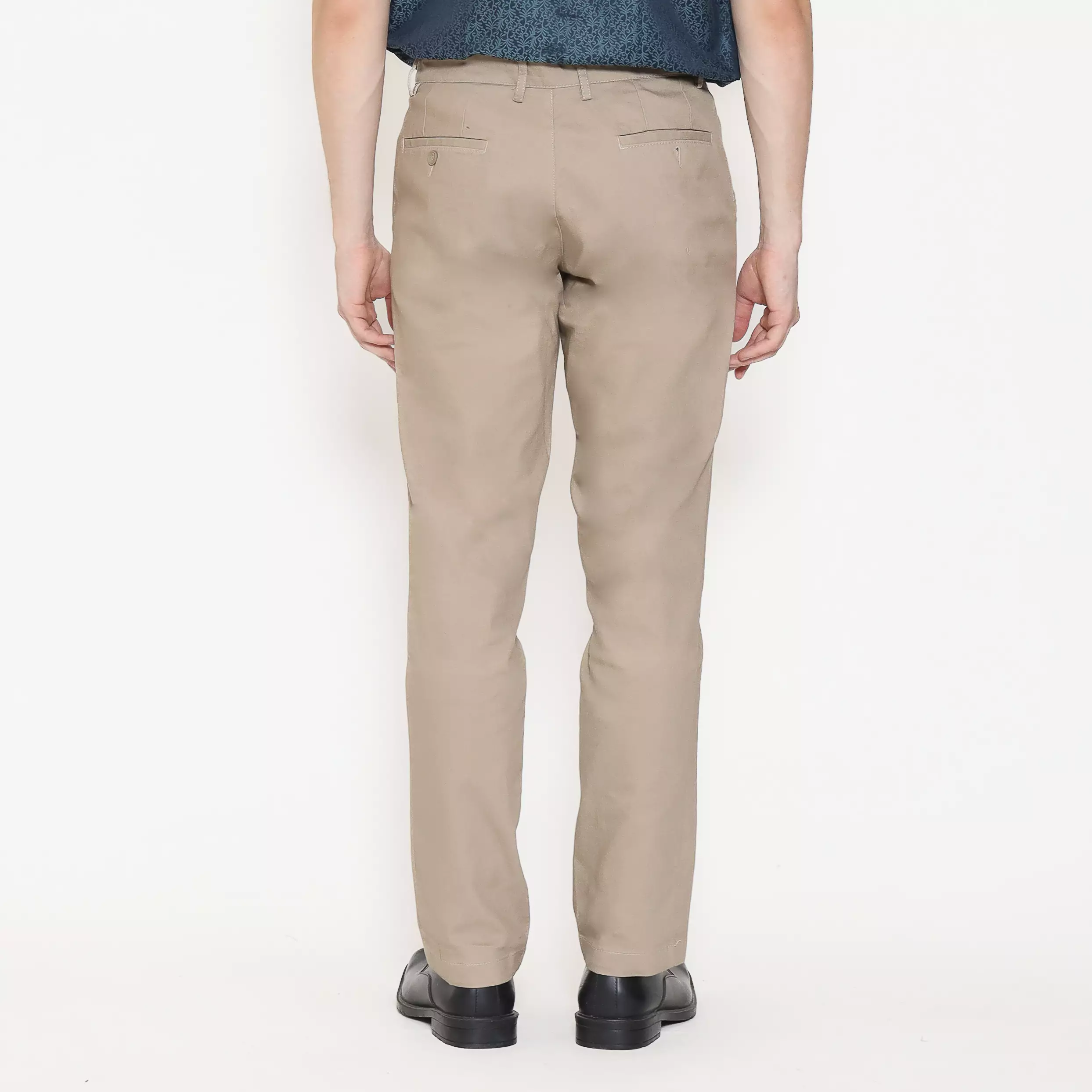 Schoeller Celana Chinos Pria – Branded Kualitas Premium | Warna Cream – JON-SF