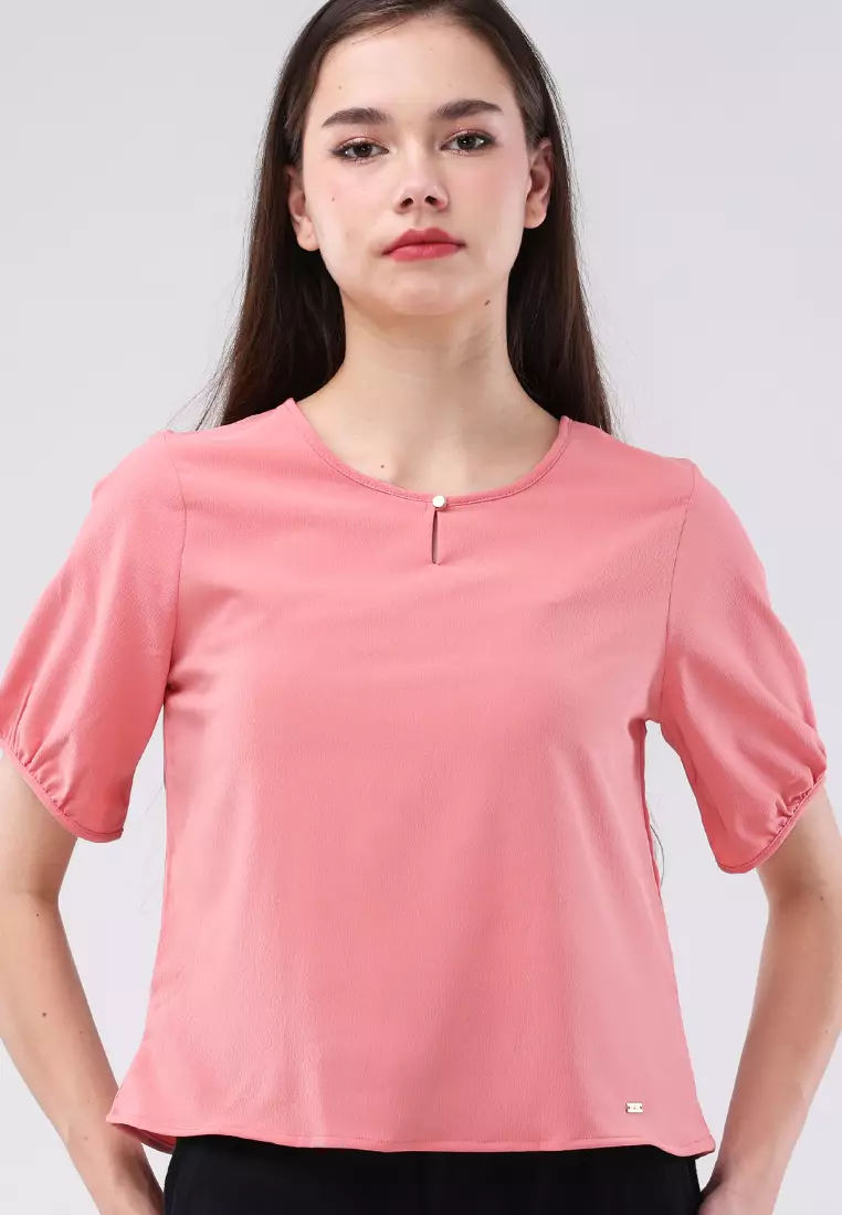 Fine Crumpled Short Sleeves Round Neck Blouse