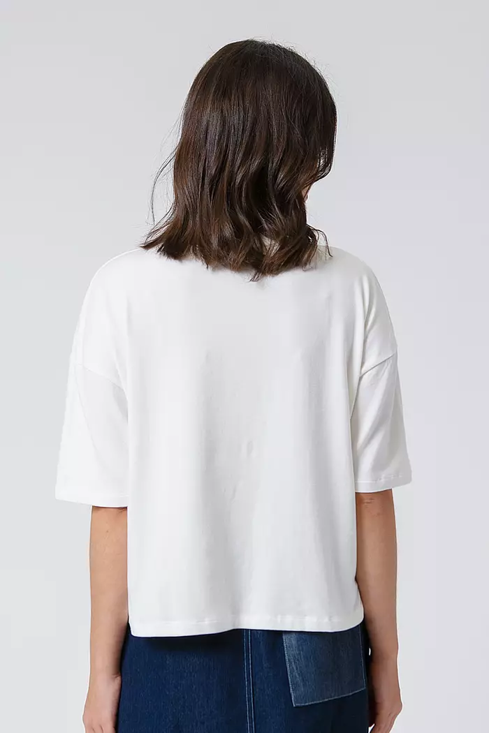 COTTONINK - Atasan Kaos Wanita Off-white Oversized Tee #EssentialsCoreCollection