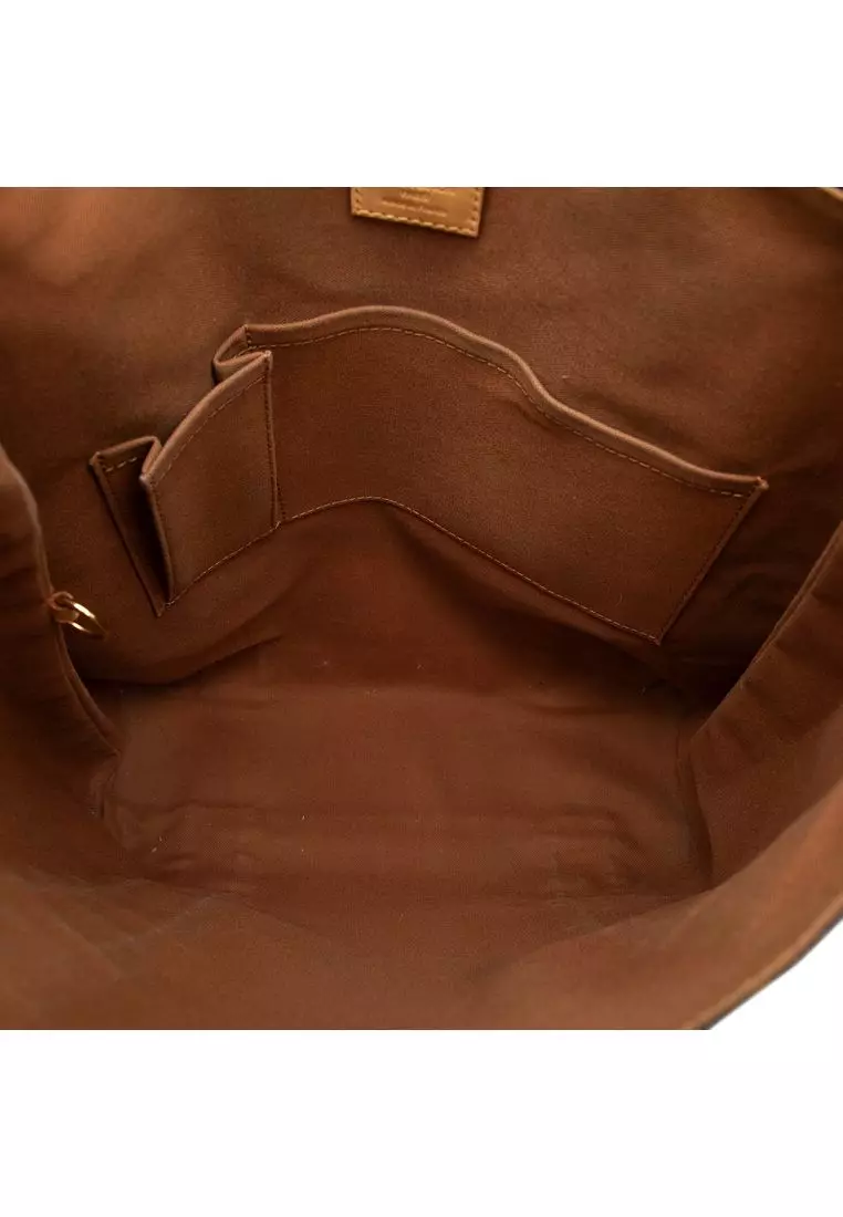 Pre-Loved Louis Vuitton Monogram Cabas Beaubourg