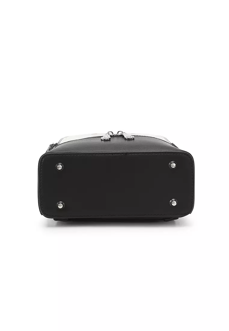 Women's Logo Backpack - Black