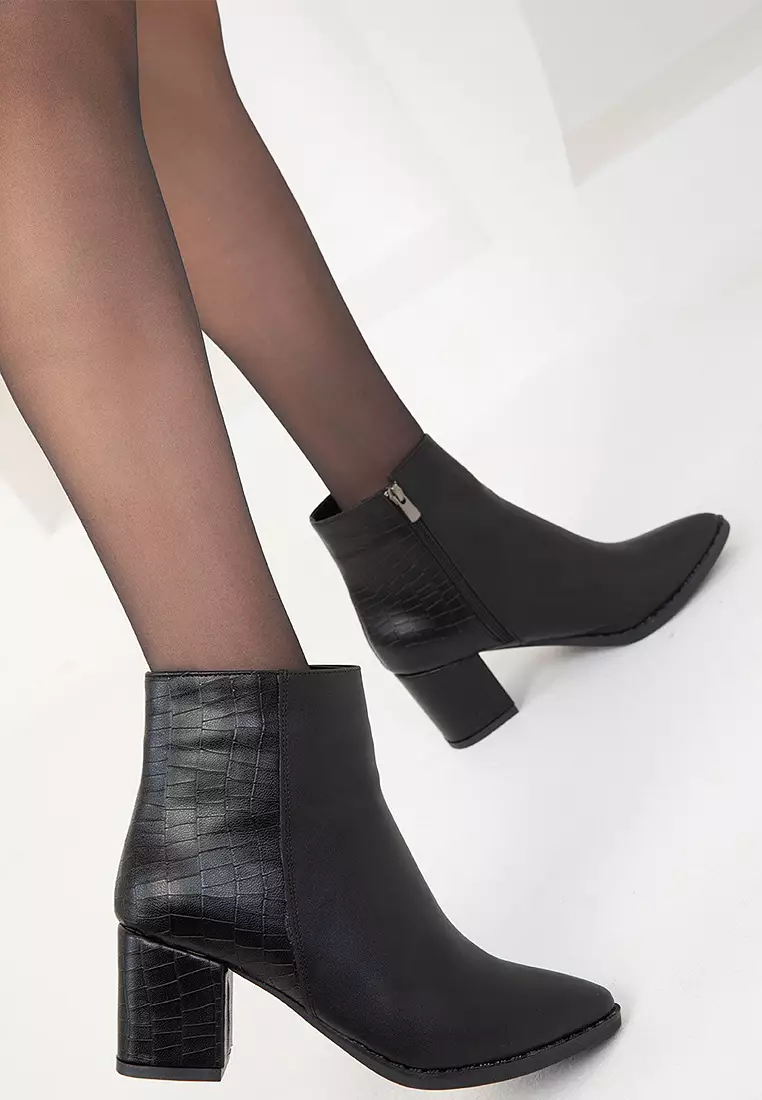 Pointed Toe Heeled Ankle Boots