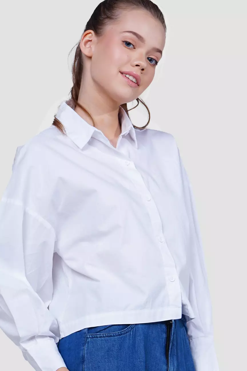 Kemeja Wanita Faye White