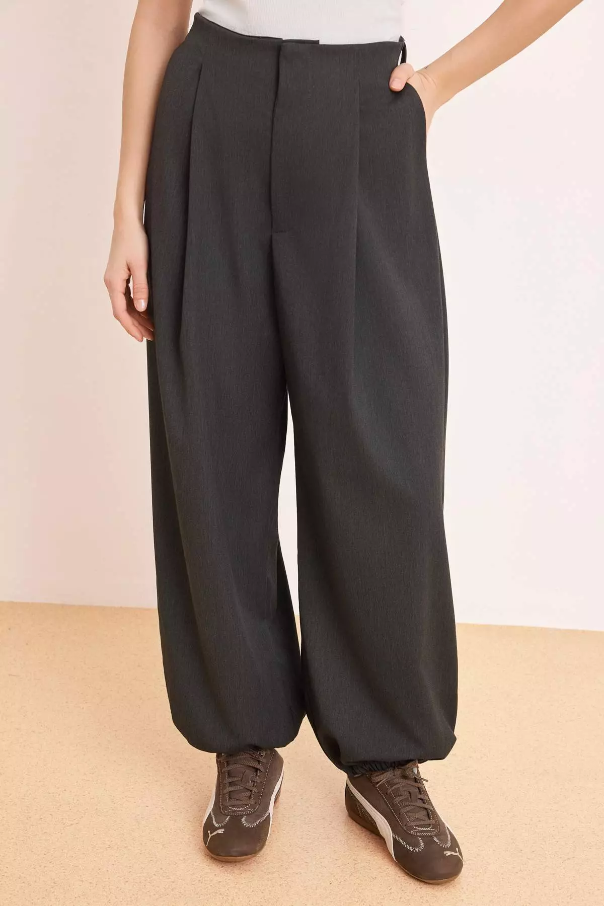 Anthracite High Waist Woven Shalwar Trousers Twoaw26Pl169