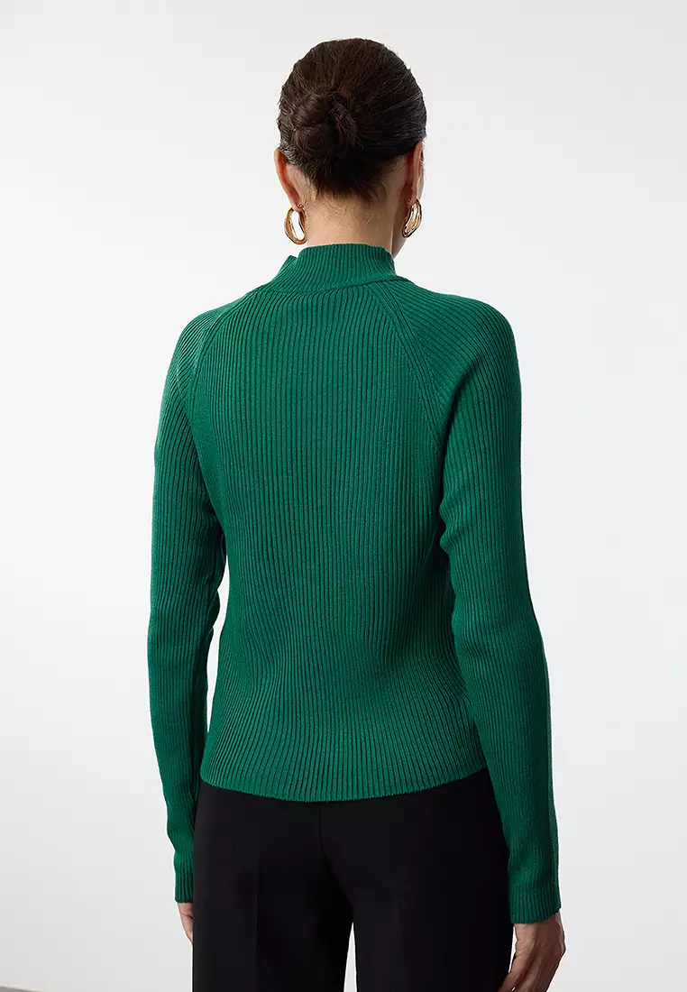 Green Button Stand Collar Detail Slim Fitted/Full Body Knitwear Sweater