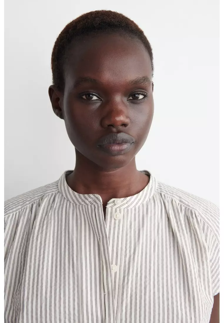 STRIPED SEERSUCKER FLARED-SLEEVE BLOUSE