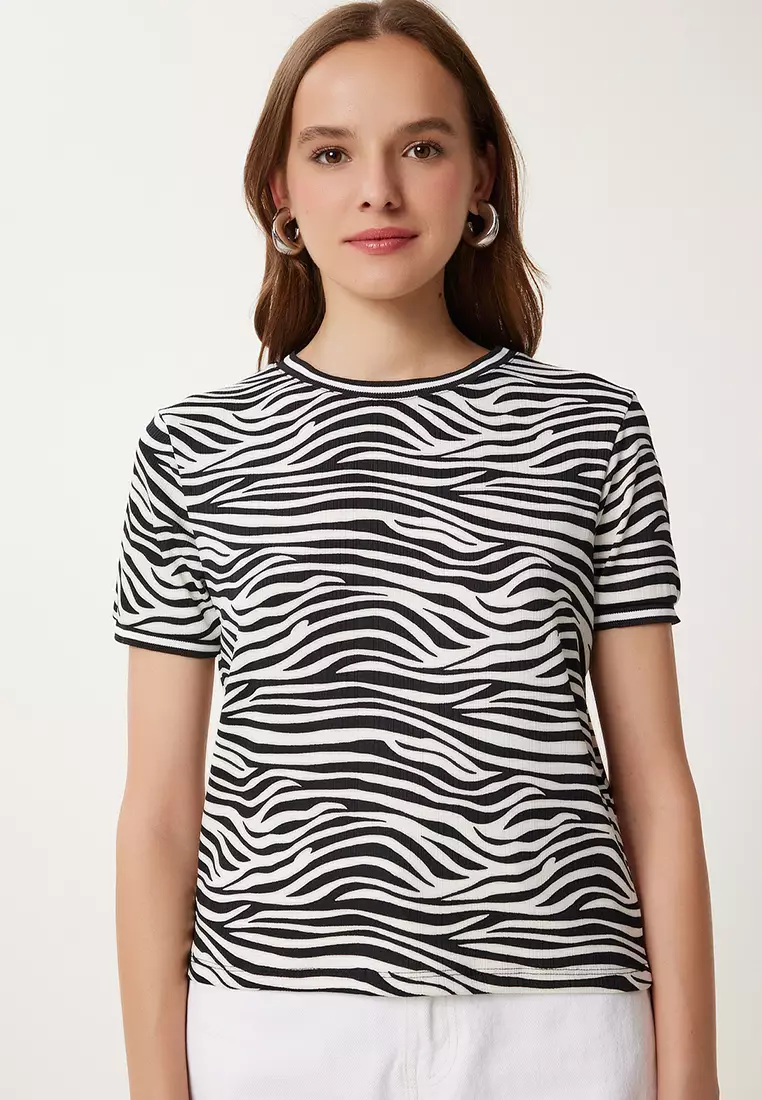 Women's Black And White Patterned Stretch Knitted Blouse Tp00078