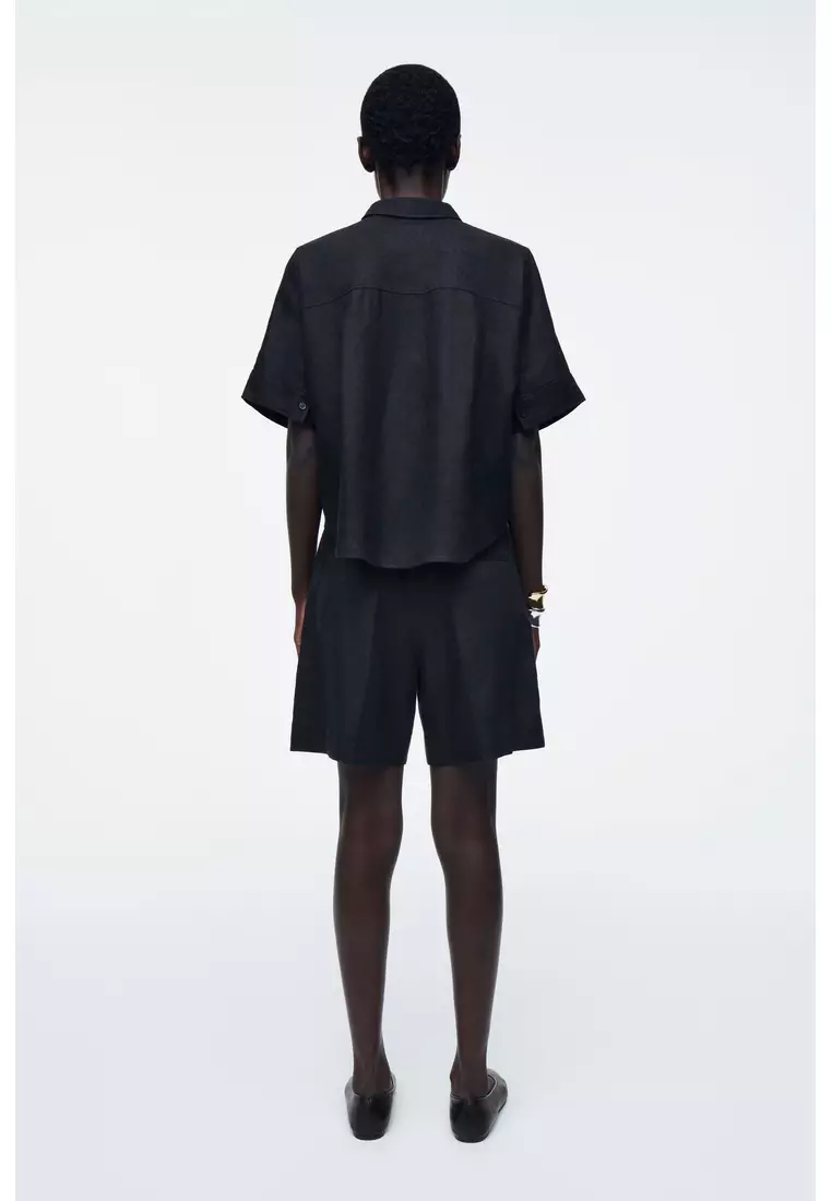 BOXY SHORT-SLEEVED LINEN SHIRT