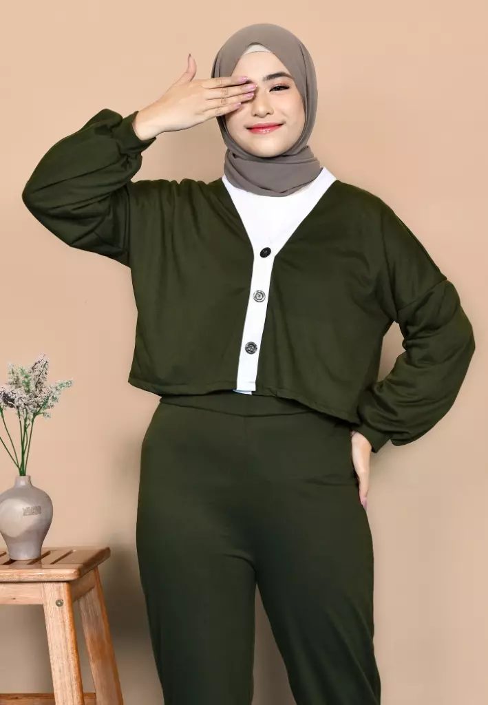 Zalfa Button Outer Army M16030 R73S3