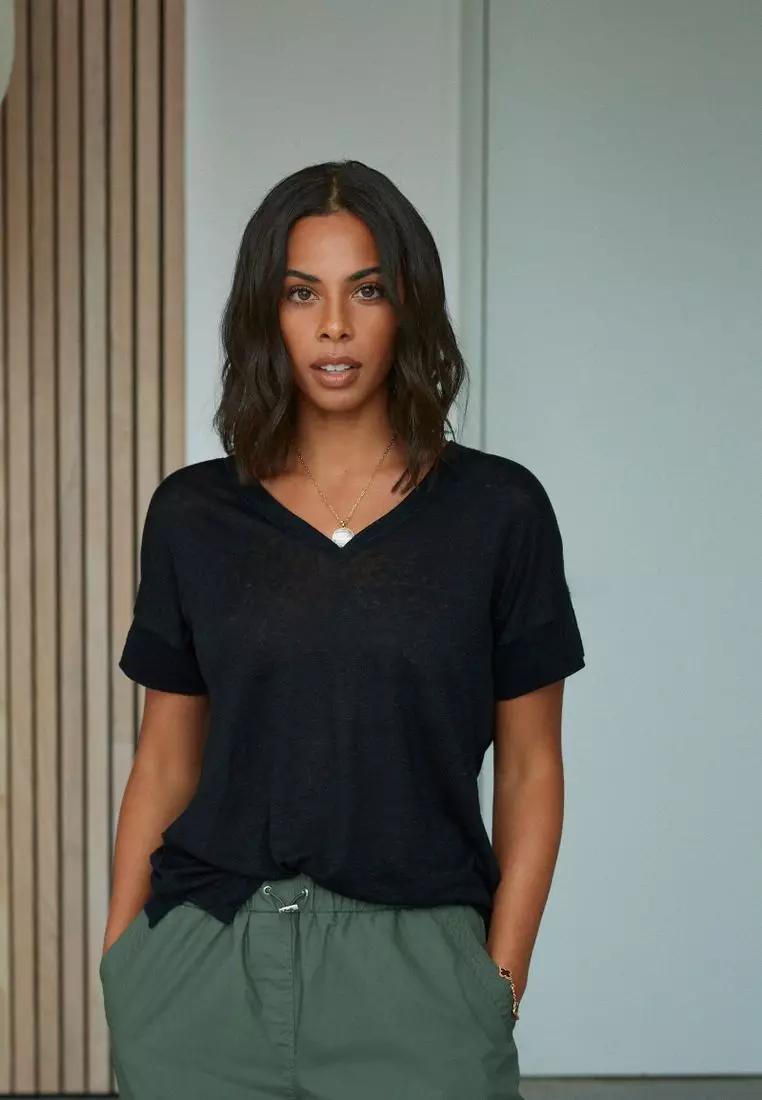 Premium 100 Linen V Neck T Shirt