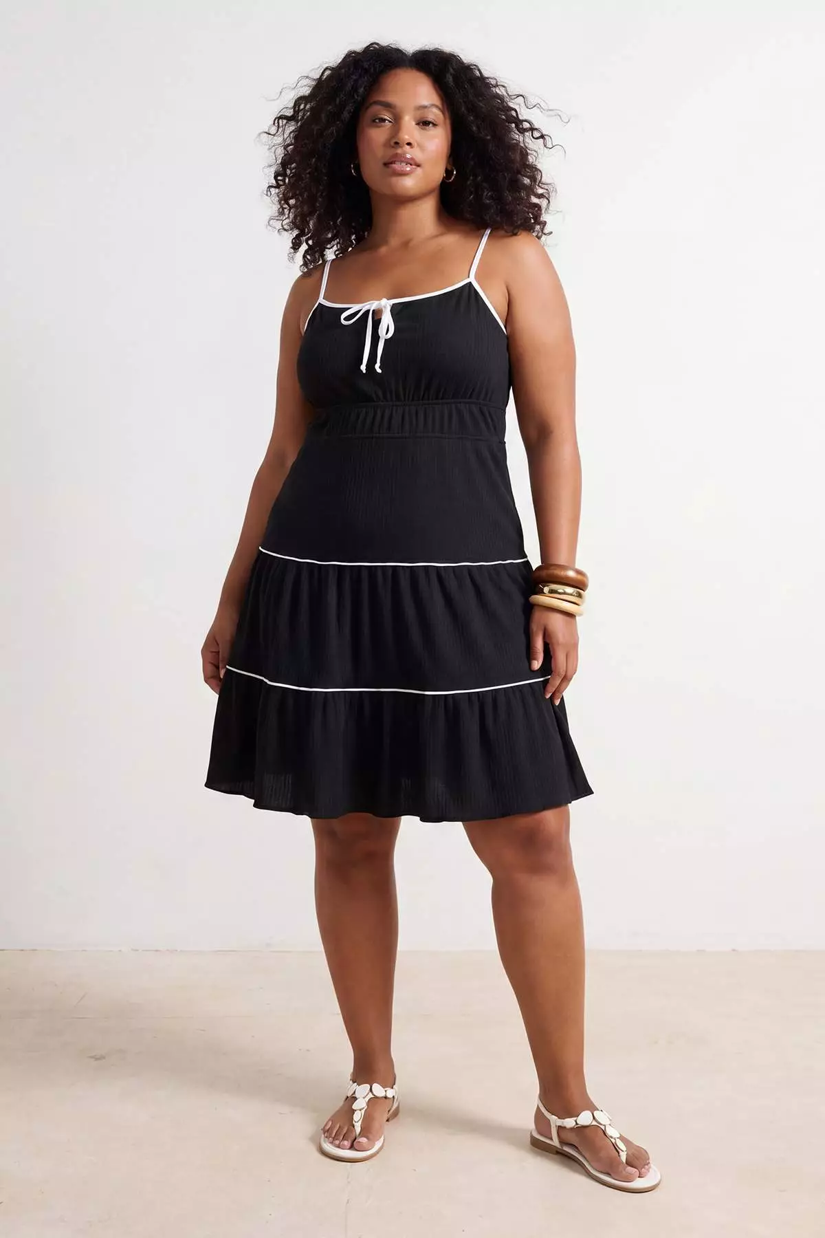 Black Lined Thin Strap Piping Detailed Knitted Plus Size Dress Tbbss26Ah00224