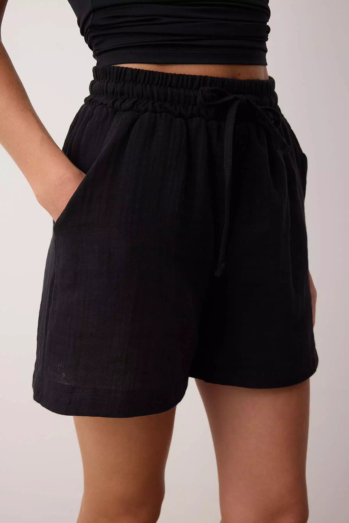 Black Muslin Elastic Waist High Waist City Boy Shorts