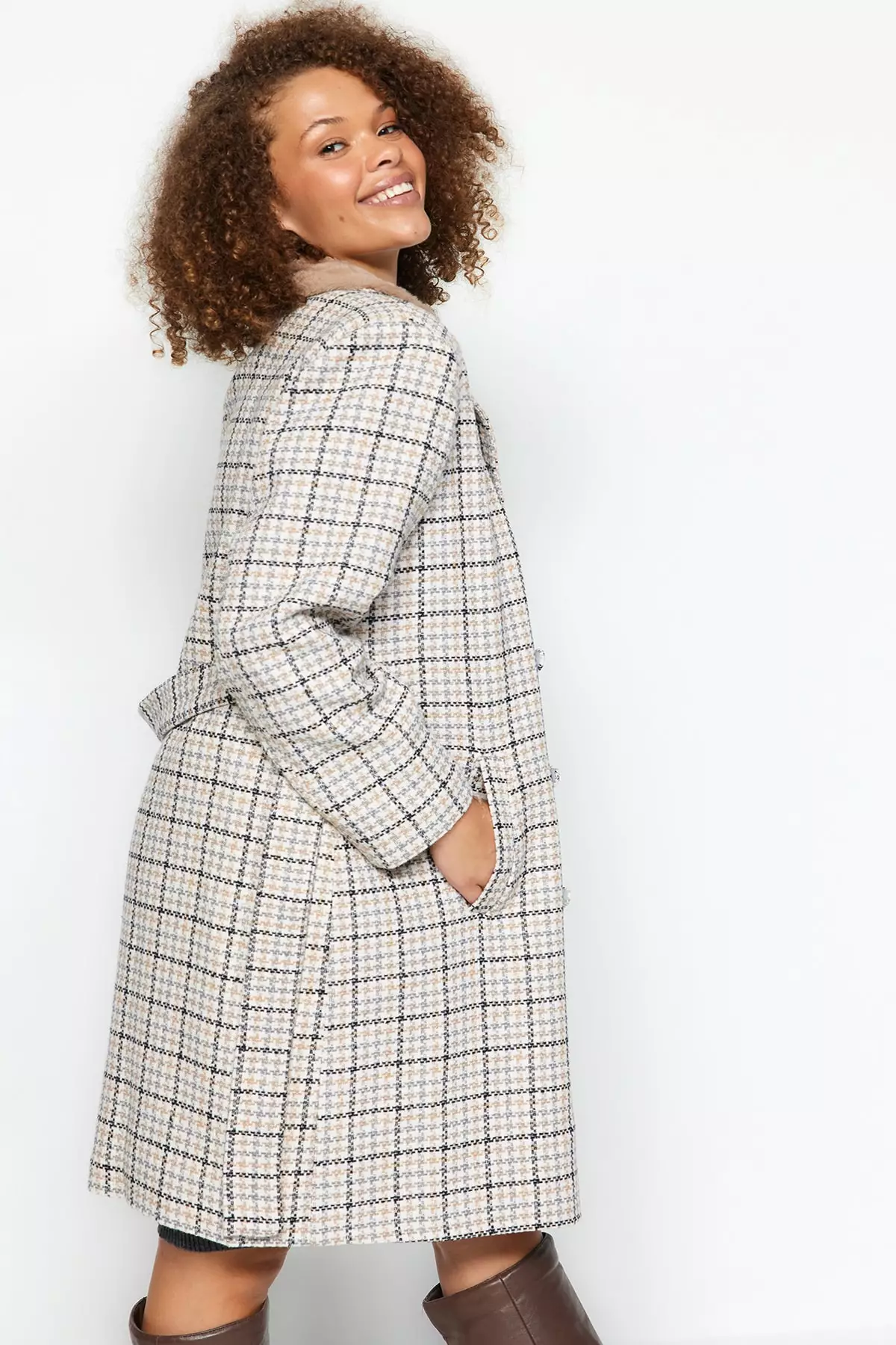 Plus size plaid top coat