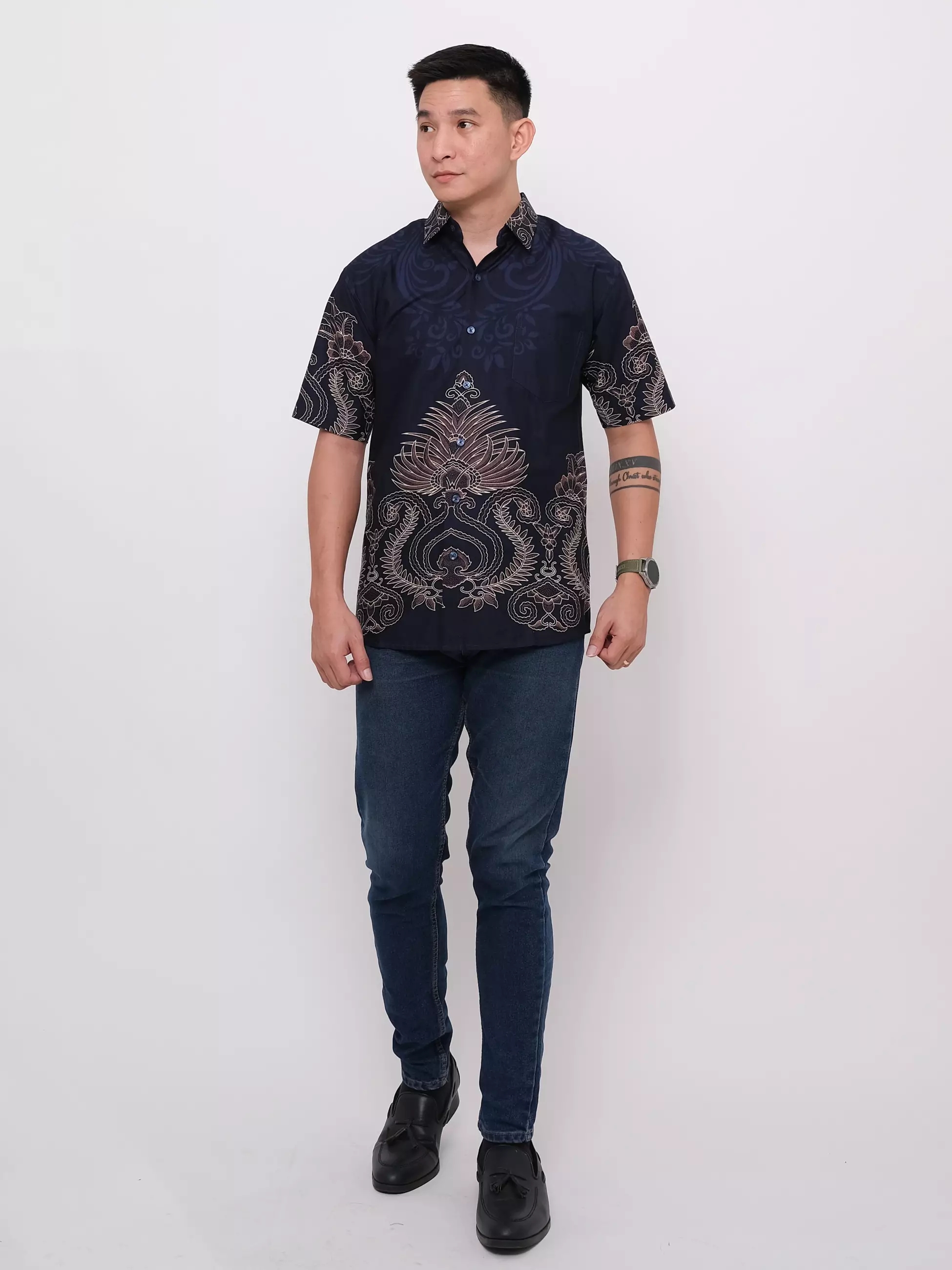 Andre Michel Kemeja Batik Lengan Pendek Navy 16743