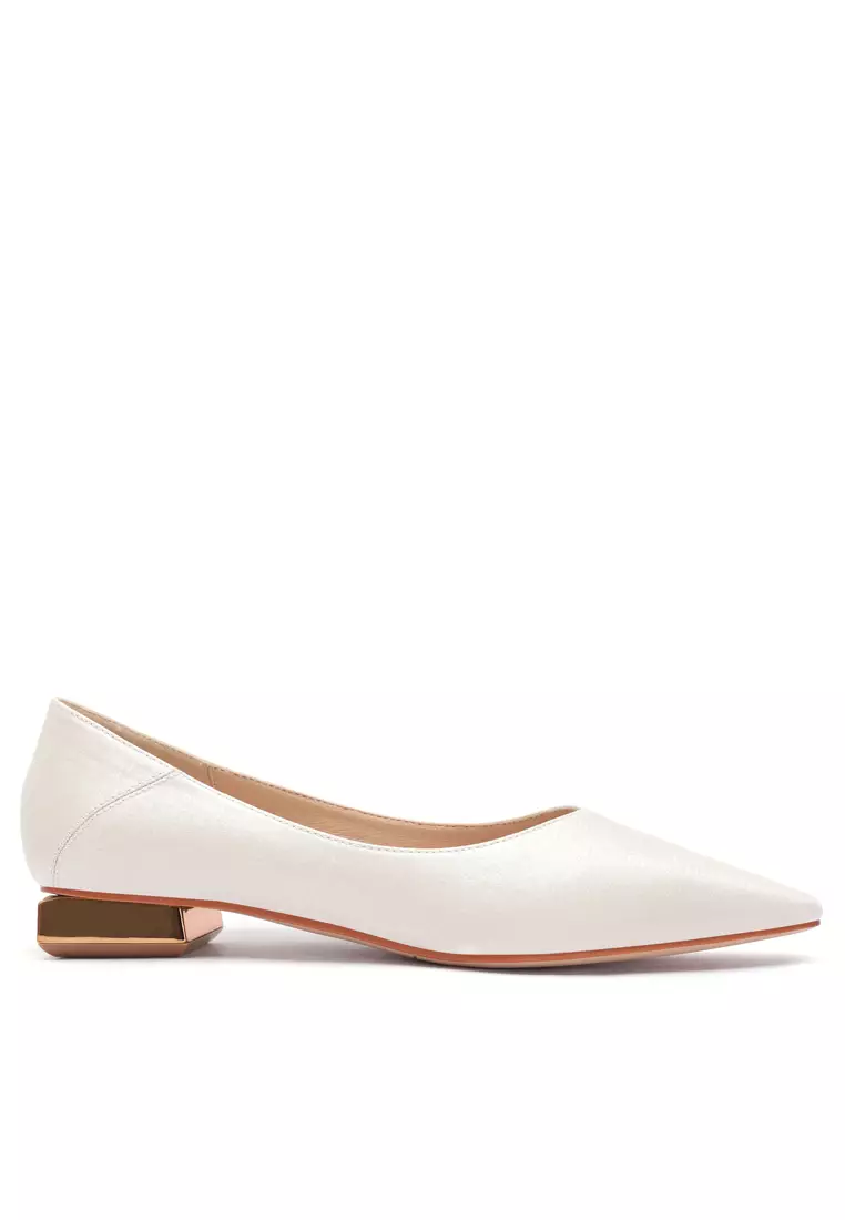 Discount on Twenty Eight Shoes  shoes - SKU: Satin Fabric Square Toe Pumps 2220-8
