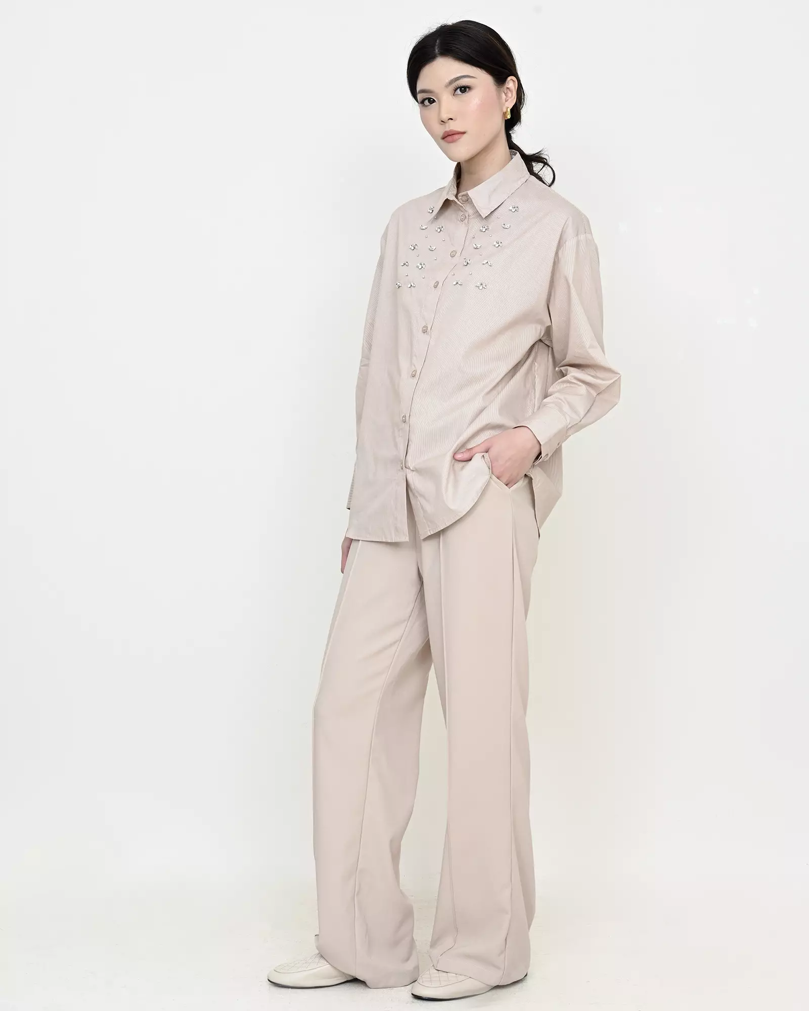 Geulis.id CORDIE SHIRT - Khaki