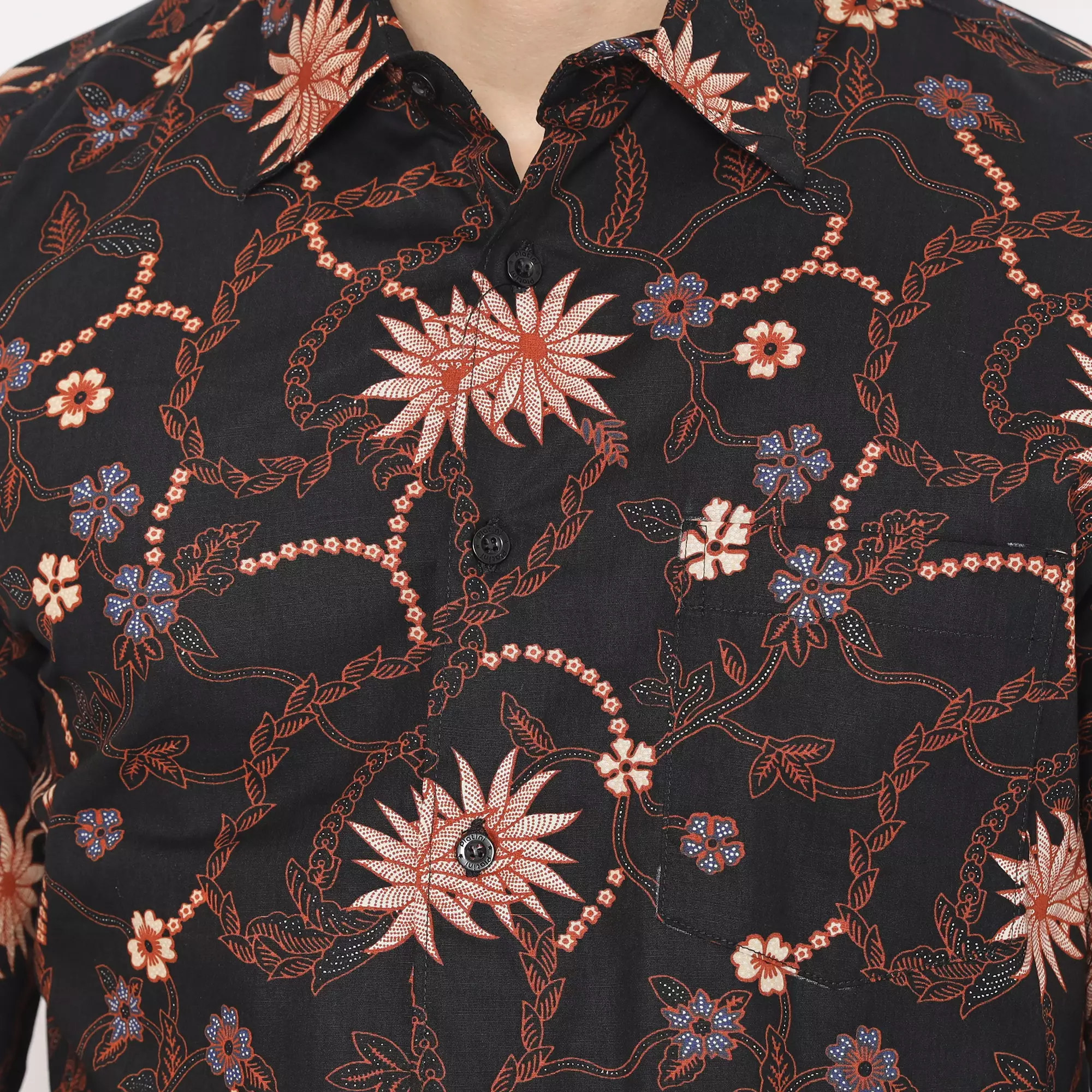 Platini Kemeja Batik Pria Lengan Panjang Katun  Hitam 460518