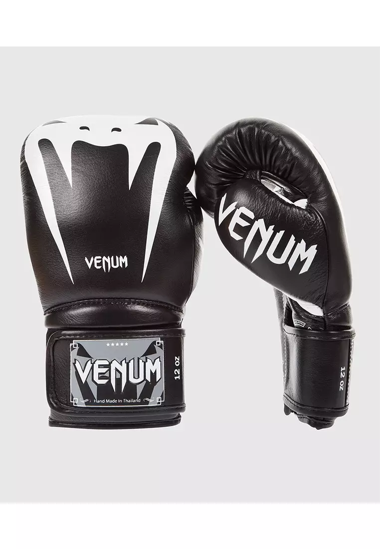 Venum Giant 3.0 Boxing Gloves - Nappa Leather - Black