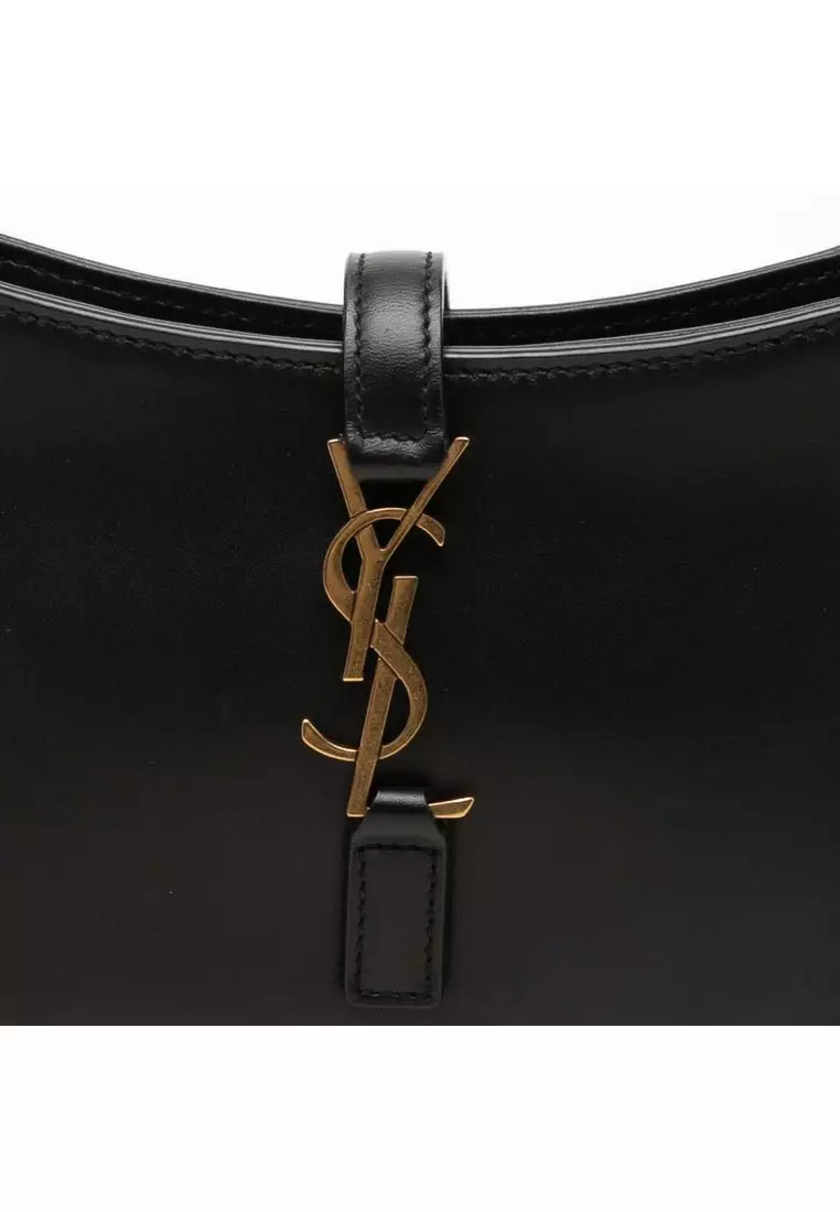 Pre-Loved Saint Laurent Mini Smooth Calfskin Le 5 A 7