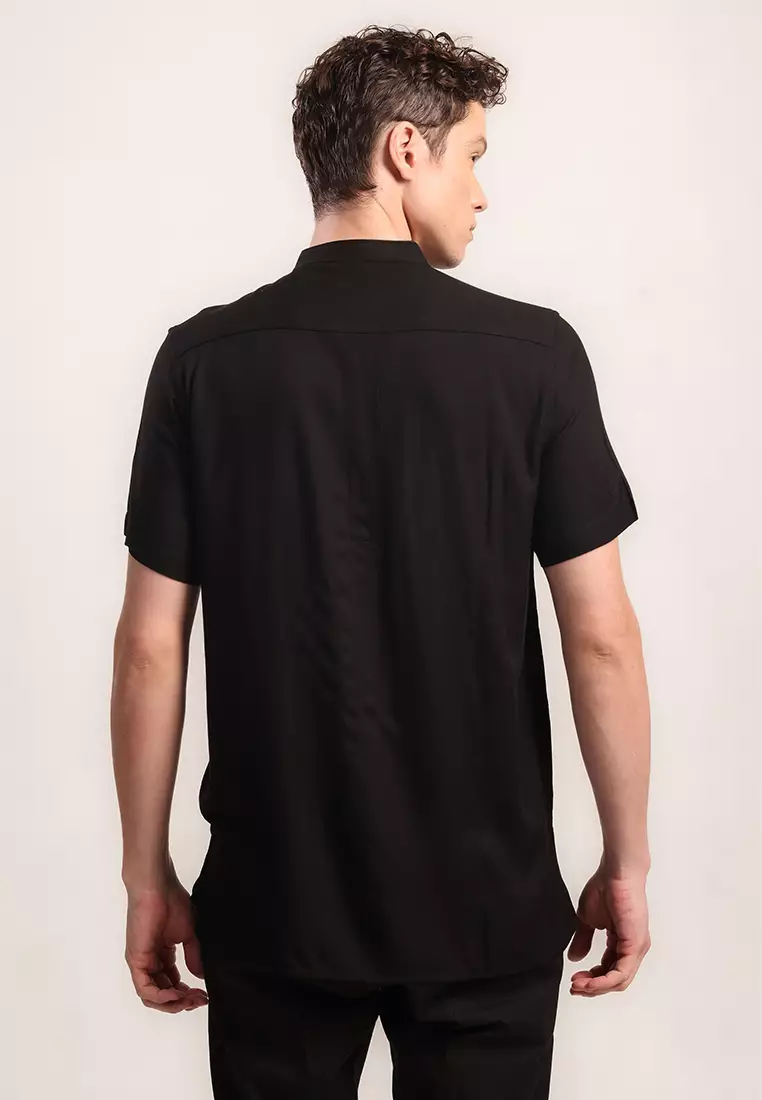 MOC Kemeja Koko Lengan Pendek Pria Javier - Black