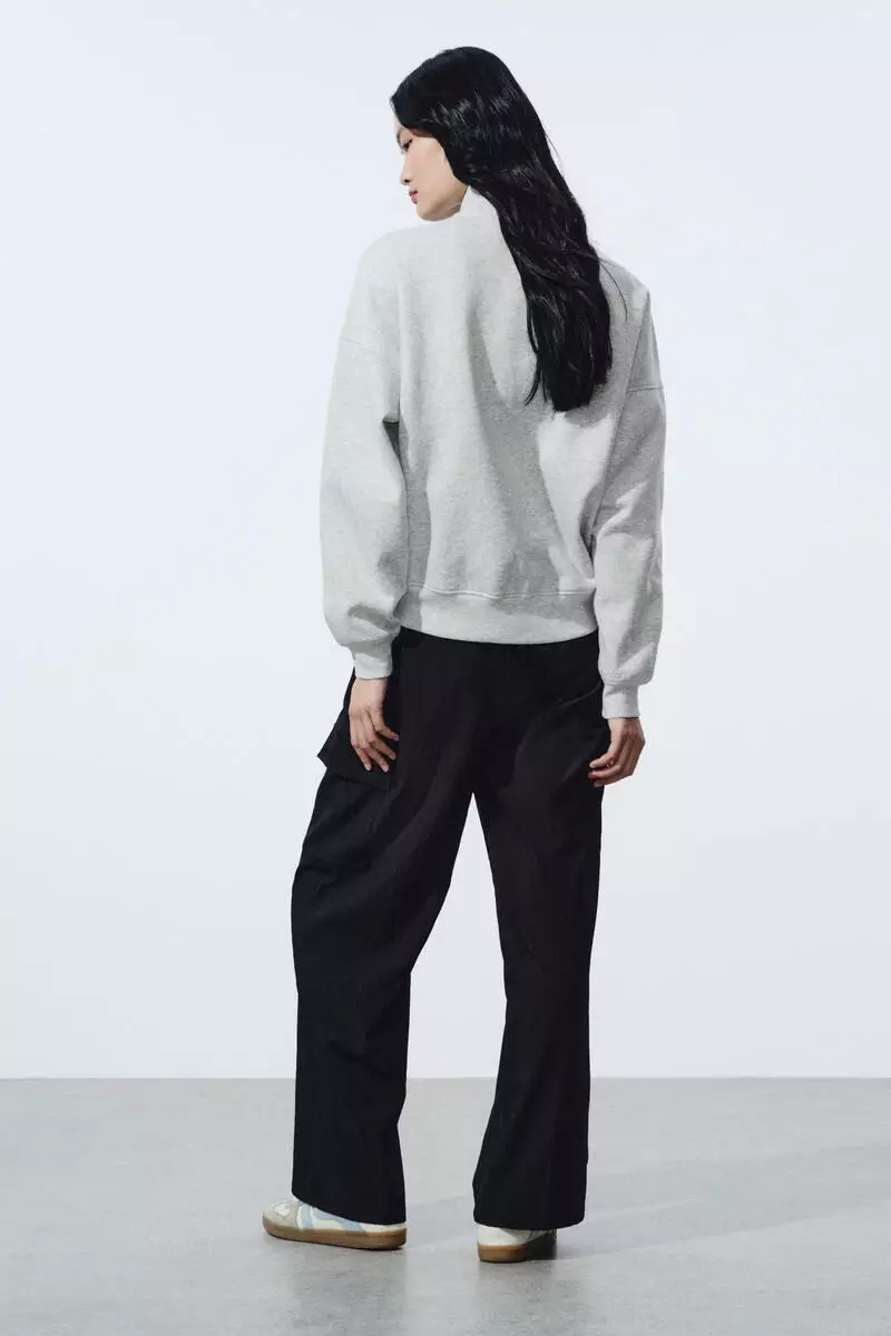 Zip-top sweatshirt
