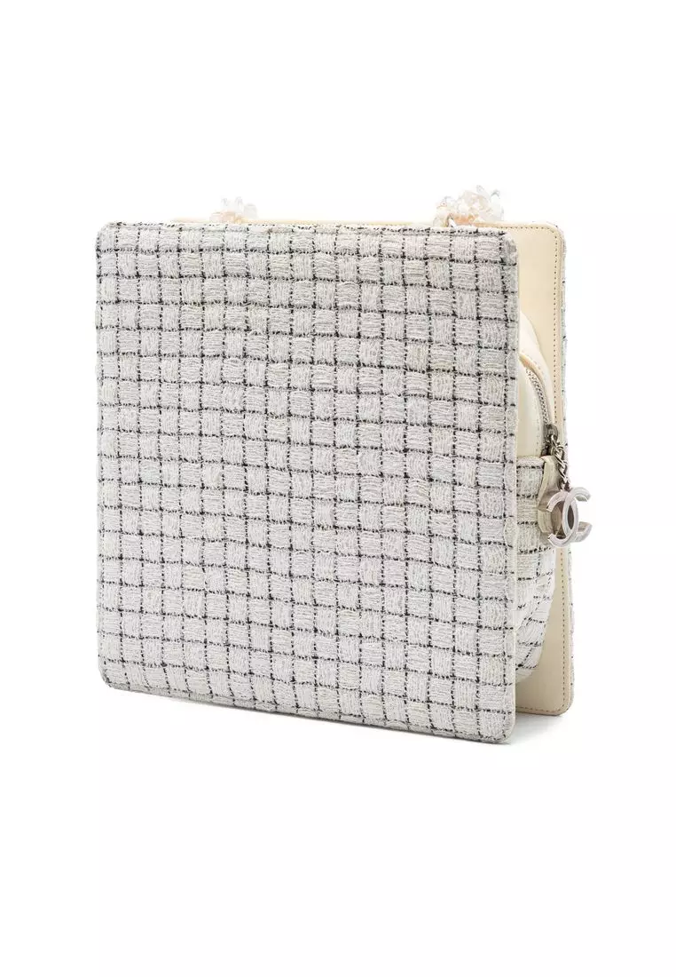 Pre-Loved Chanel Tweed And Resin Zipped Shopping Bag