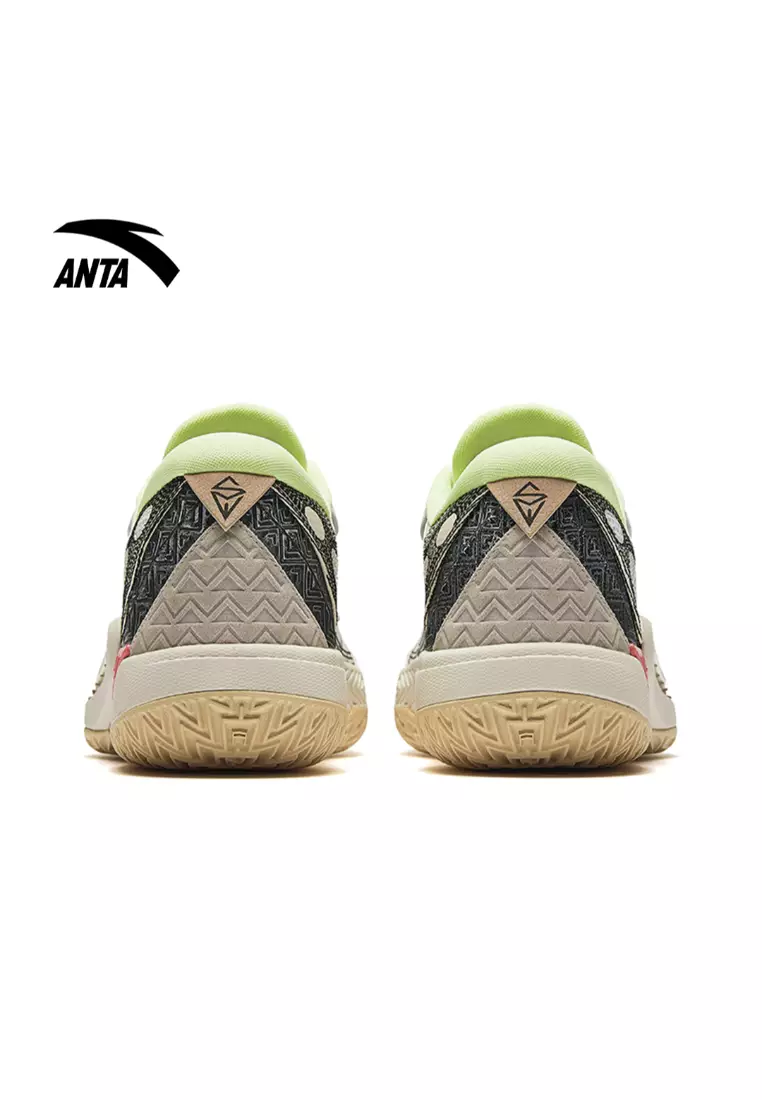 Men's Shock Wave 6.0 (Shock The Game) Basketball Shoes in White