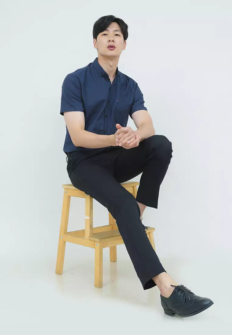 Kemeja lengan pendek pria formal slim fit navy houseofcuff