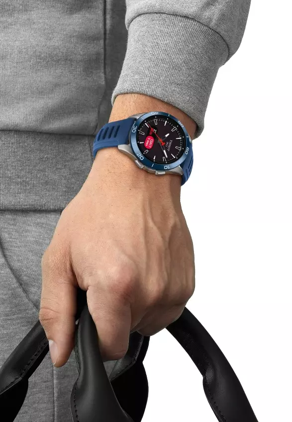 Tissot T-Touch Connect Sport - Men's Watch - T1534204705101