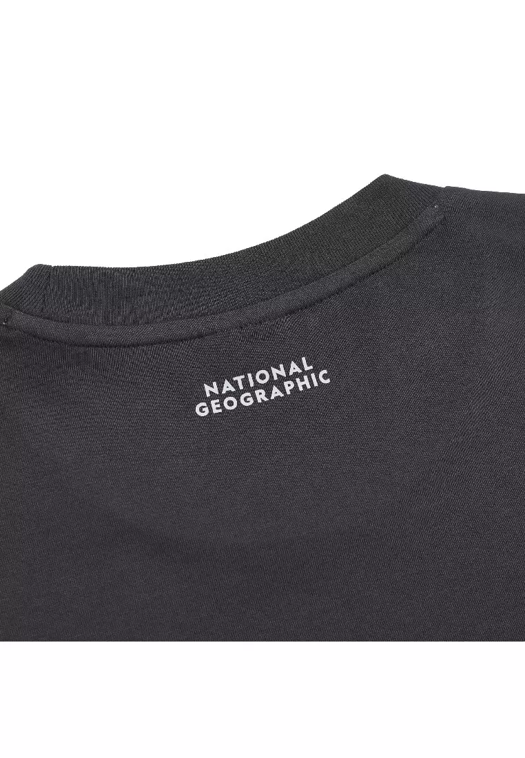 男女同款AVIS大圖案半寬鬆短袖T恤