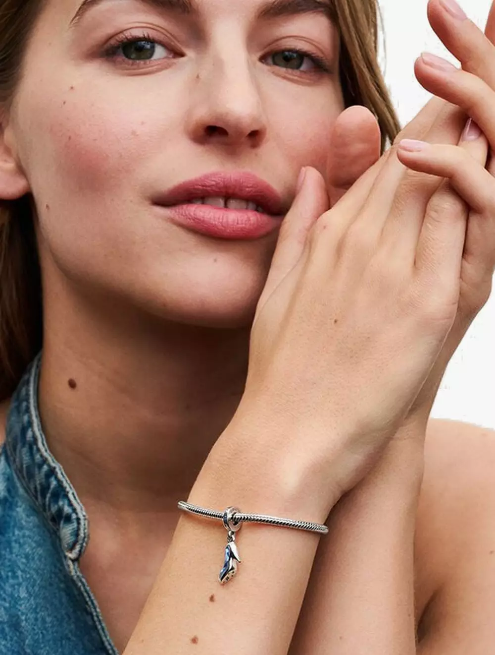 Disney Cinderella shoe sterling silver dangle with fancy light blue cubic zirconia and forever blue crystal