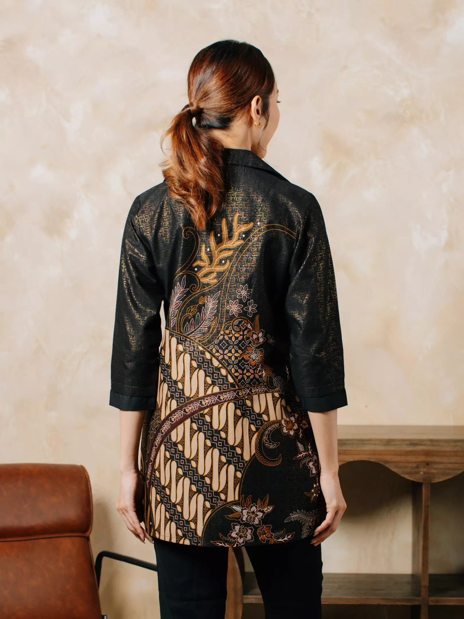 Adyatma Naratma Black Outer Katun Foil
