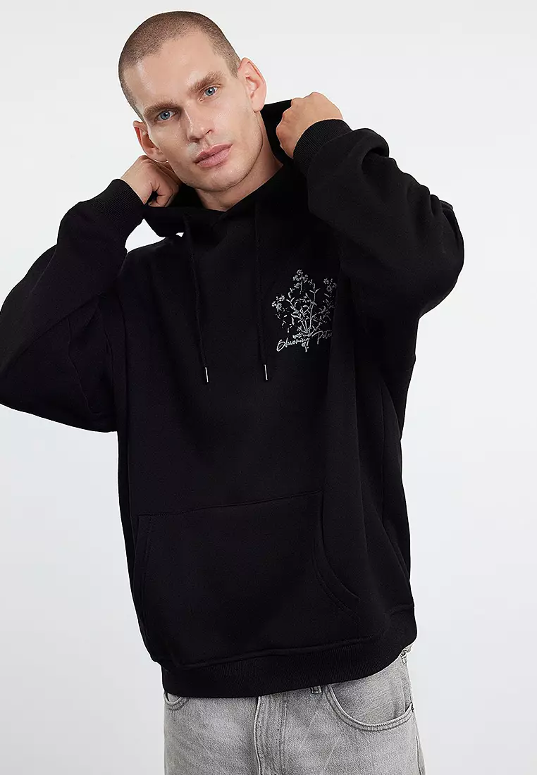 Graphic hoodies online clearance