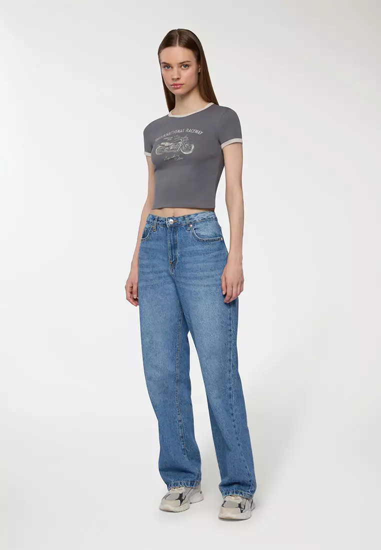 Woman Short-Sleeved T-Shirt