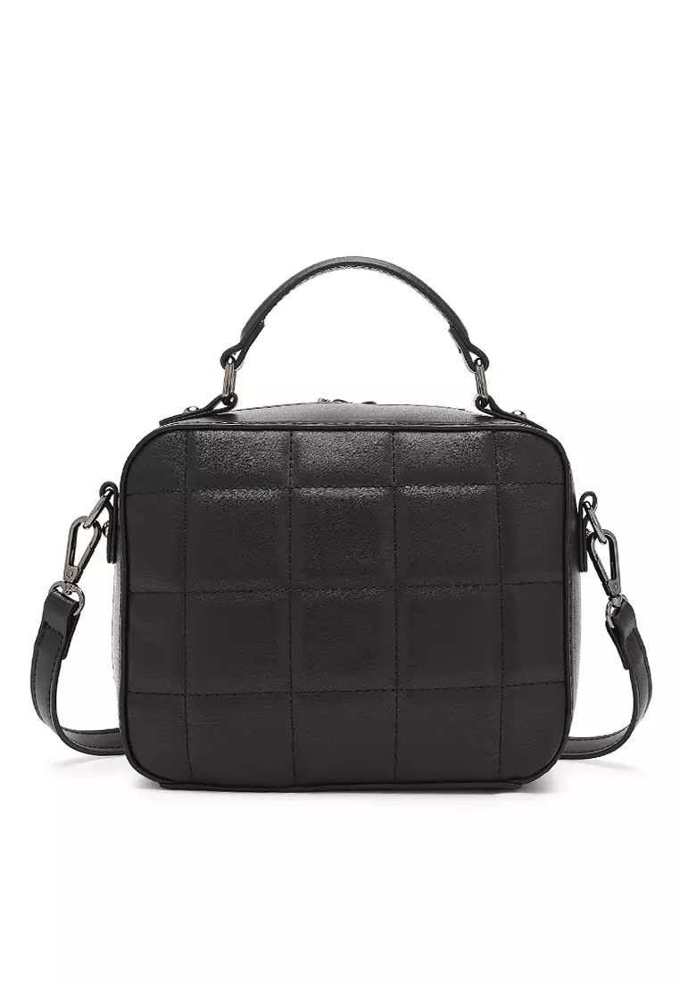 ESSENTIALS Women s Quilted Hand Bag