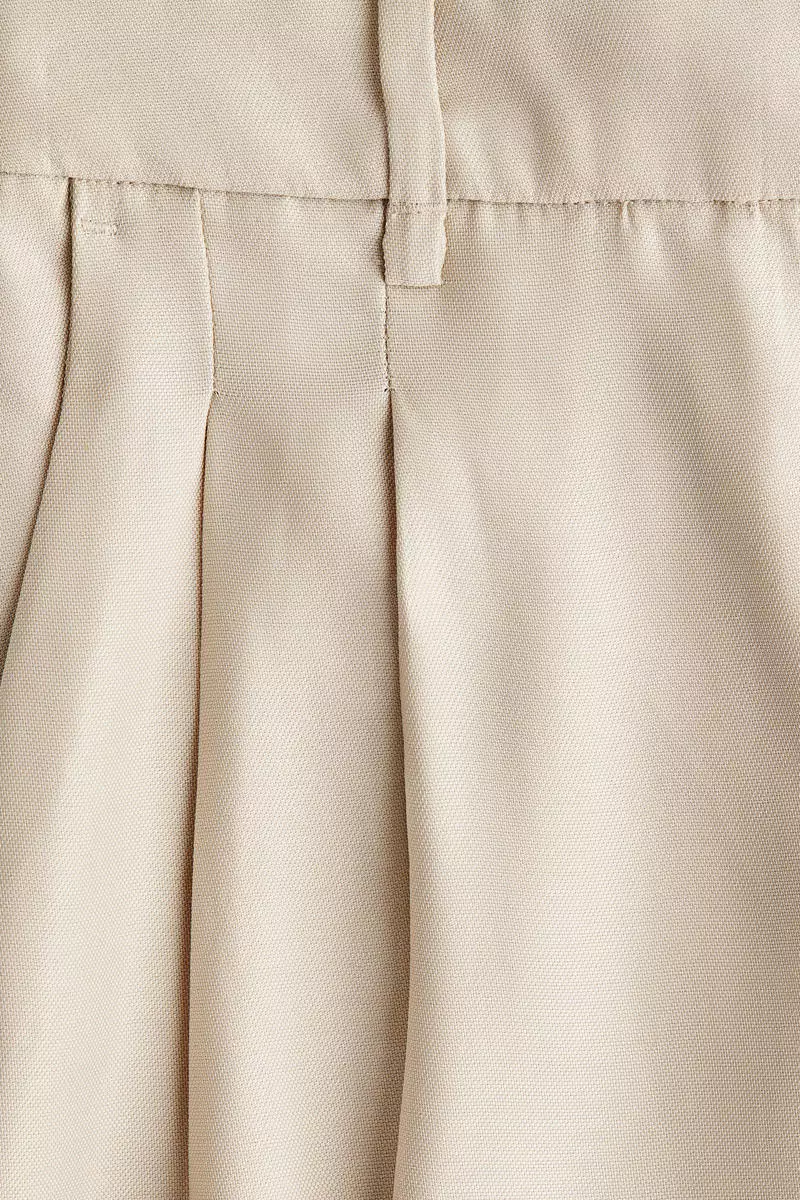 Wide tailored trousers