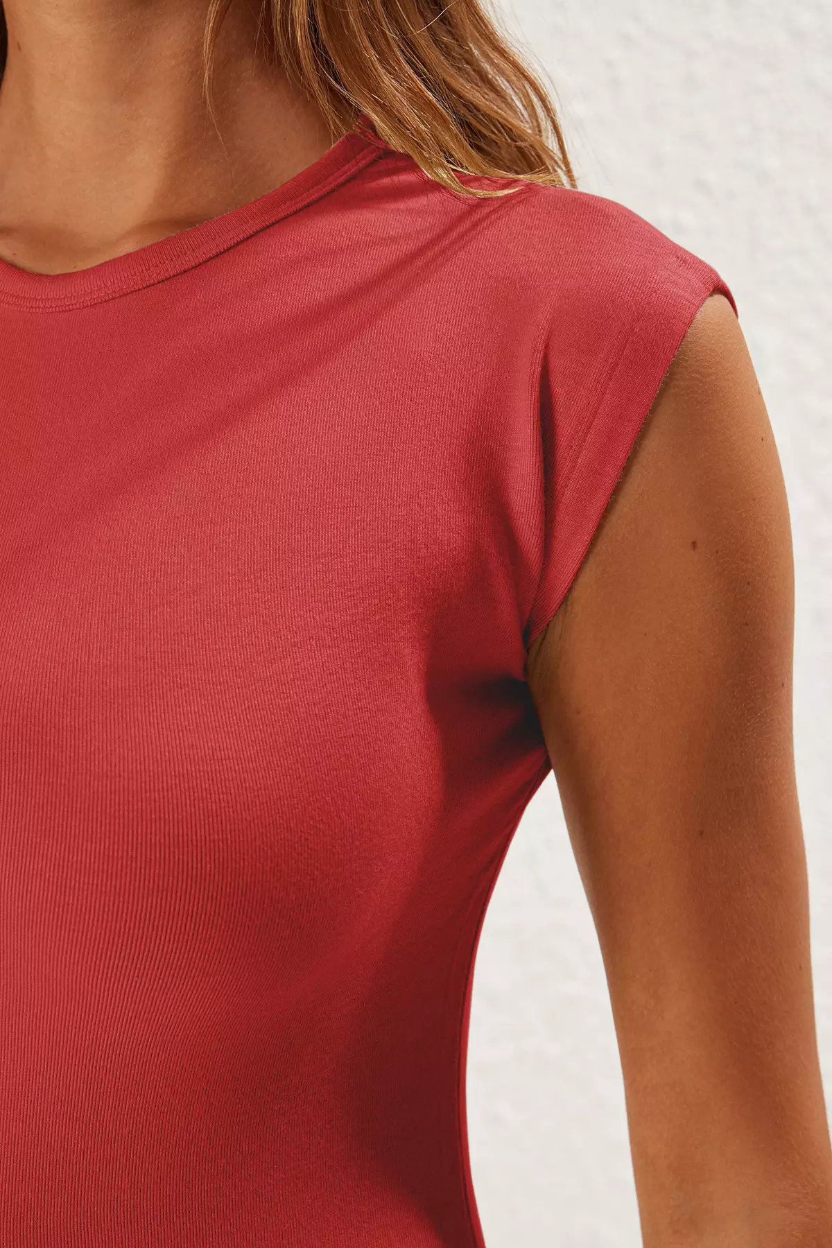 Red Premium Viscous/Soft Fitted/Fitted Moon Sleeve Flexible Knitted Blouse