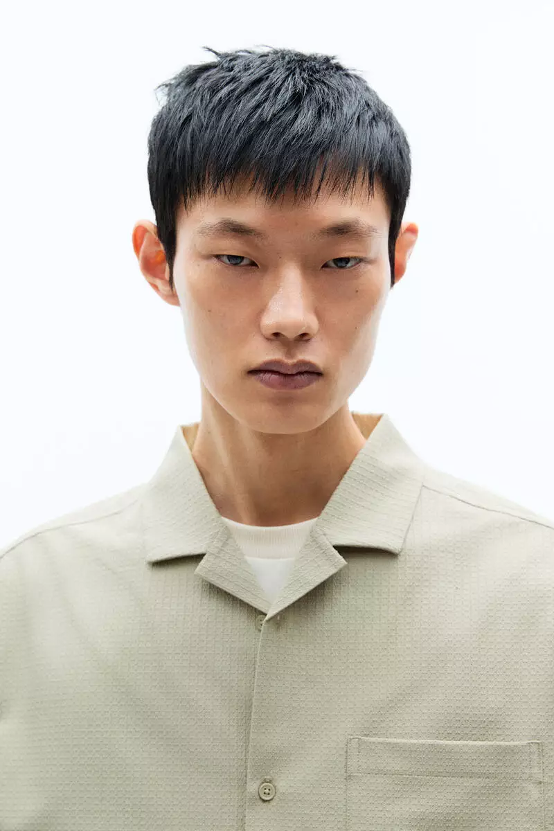 Loose Fit Textured resort shirt