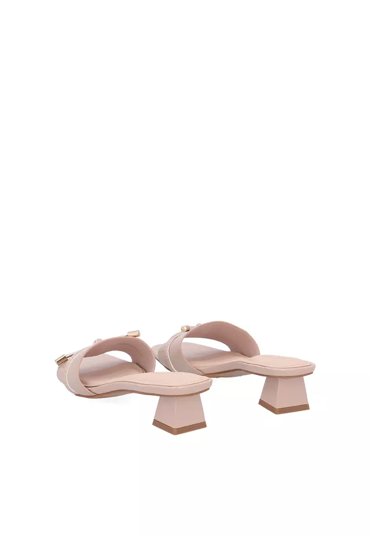 Dark Beige Glossy Chunky Heeled Sandals