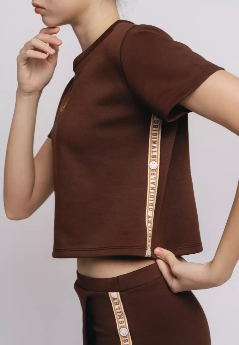 Cozy Smiley Tee - Coffee