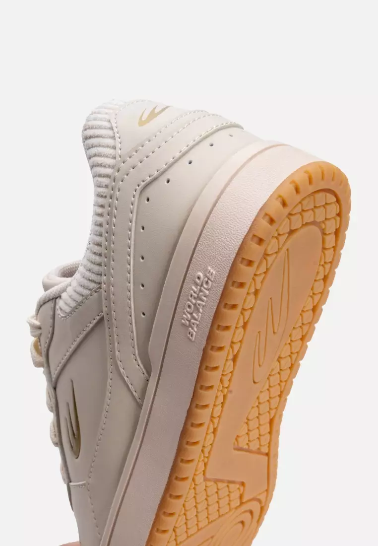 CLASSIC STUNNER Big Kid's Lifestyle Classic Shoes